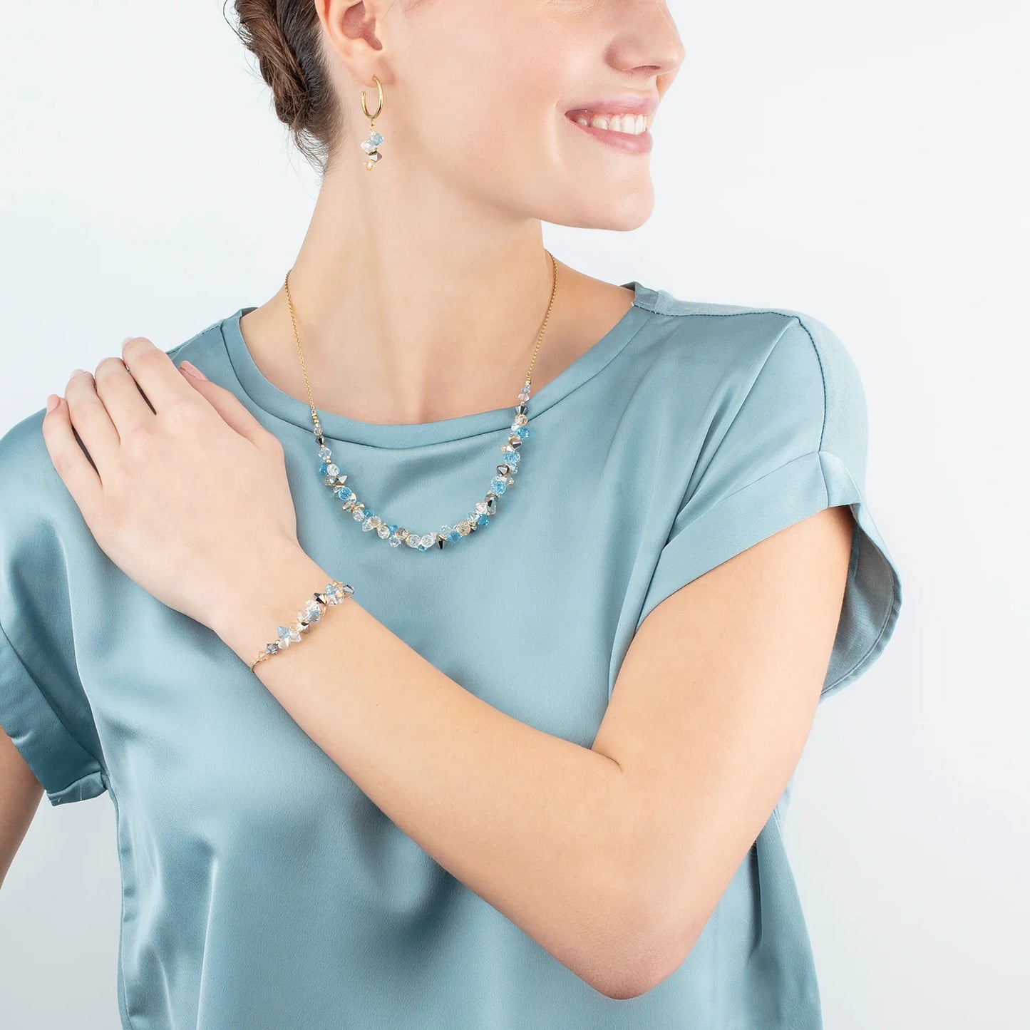Collar de Cristales Swarovski® y Aguamarina