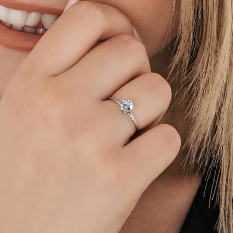 Anillo Acero Ajustable Circonita Celeste