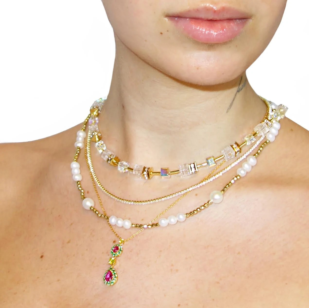 Cadenas, Collares, Colgantes y Gargantillas