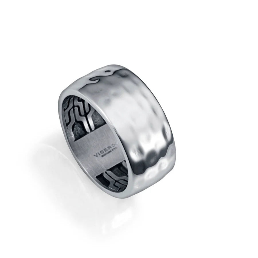 Anillo de Hombre de Acero